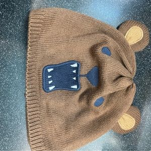 Gymboree bear hat 4-5t